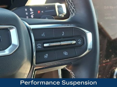 Used 2025 GMC Acadia Denali w/ Super Cruise Package AWD/4WD image 8