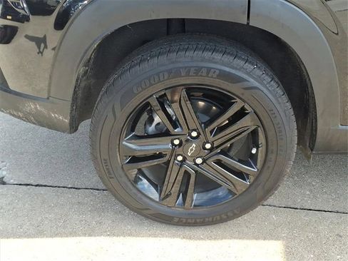 Used 2025 Chevrolet Trax ACTIV w/ Driver Confidence Package image 13