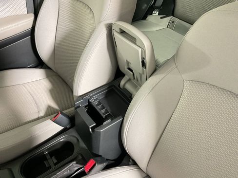 Used 2018 Subaru Forester 2.5i Premium image 29