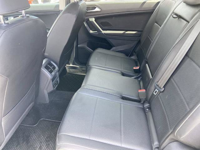 Used 2020 Volkswagen Tiguan SE FWD image 20