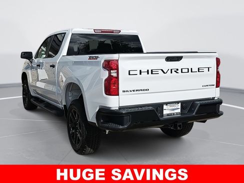 New 2026 Chevrolet Silverado 1500 Custom Trail Boss w/ Turbomax Blackout Package image 5