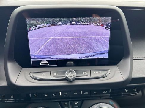 Used 2020 Chevrolet Camaro SS RWD image 12