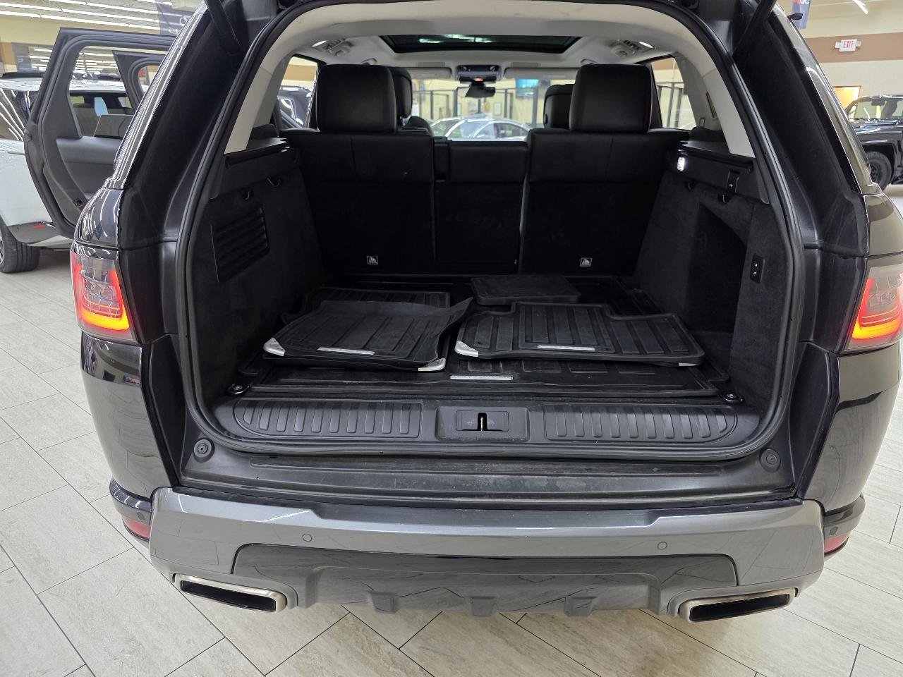 Used 2020 Land Rover Range Rover Sport HSE AWD/4WD image 13