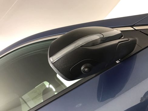 New 2026 Chevrolet Traverse LT w/ Driver Confidence Package image 32