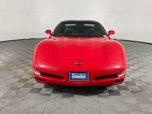 Used 2004 Chevrolet Corvette Coupe w/ Roof Package RWD image 24