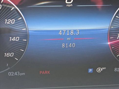 Certified 2025 Mercedes-Benz GLA 250 image 11