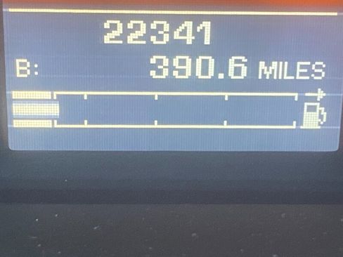 Used 2010 Jaguar XF Luxury image 52