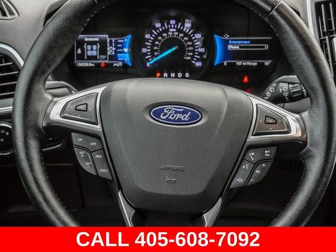 Used 2023 Ford Edge Titanium AWD/4WD image 30