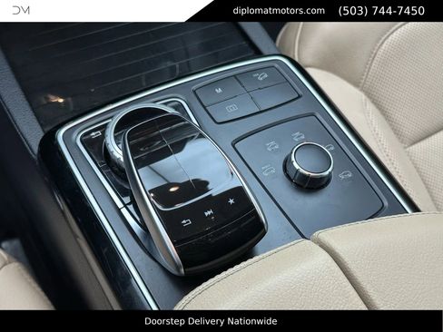 Used 2017 Mercedes-Benz GLE 350 4MATIC image 35