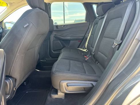 Used 2025 Ford Escape Active w/ Cold Weather Package FWD image 10