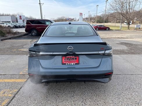 New 2026 Nissan Sentra SR image 5