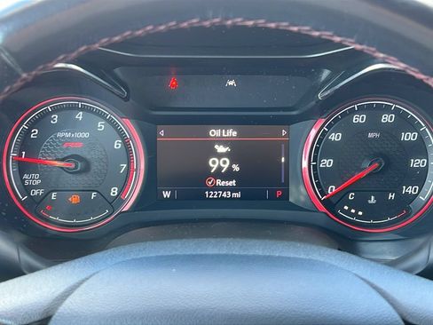 Used 2021 Chevrolet TrailBlazer RS w/ Technology Package FWD image 21