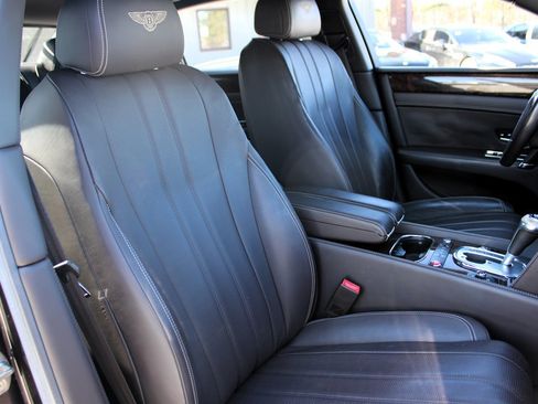 Used 2015 Bentley Flying Spur W12 image 19