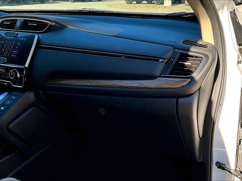 Used 2022 Honda CR-V Touring image 13