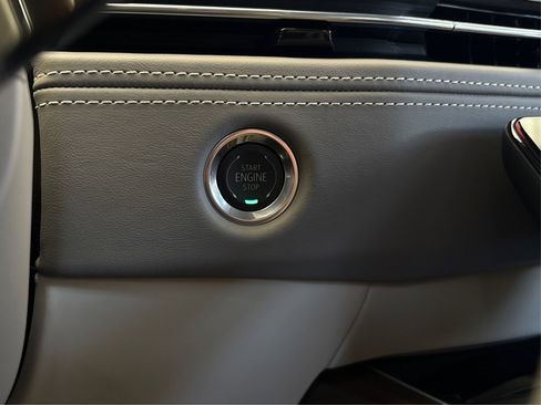 New 2026 Cadillac Escalade ESV Platinum Sport image 28