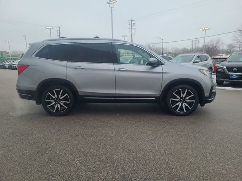Used 2019 Honda Pilot Touring image 6