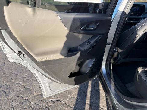 New 2026 Chevrolet Equinox LT w/ Convenience Package II image 24