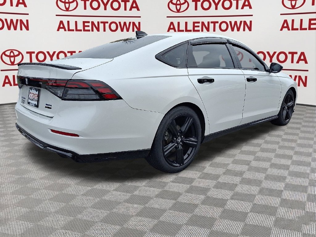 Used 2025 Honda Accord Sport image 7