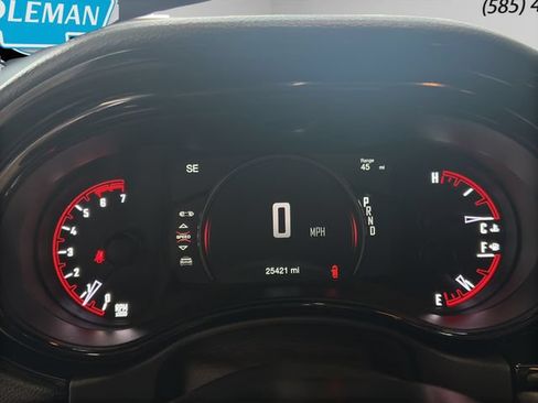 Used 2025 Dodge Durango R/T AWD/4WD image 12