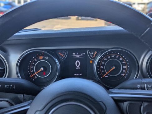 Used 2019 Jeep Wrangler Unlimited Sport S AWD/4WD image 20