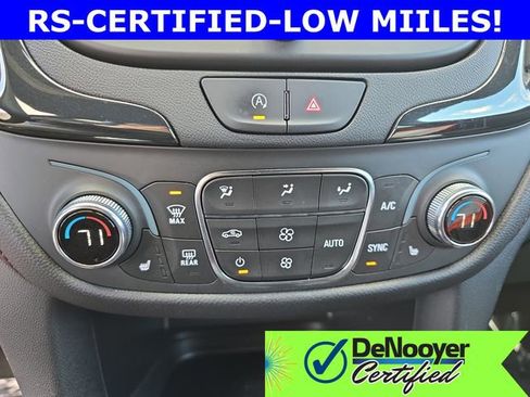 Used 2023 Chevrolet Equinox RS image 21