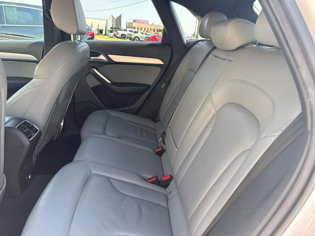 Used 2018 Audi Q3 2.0T Premium w/ Convenience Package FWD image 45