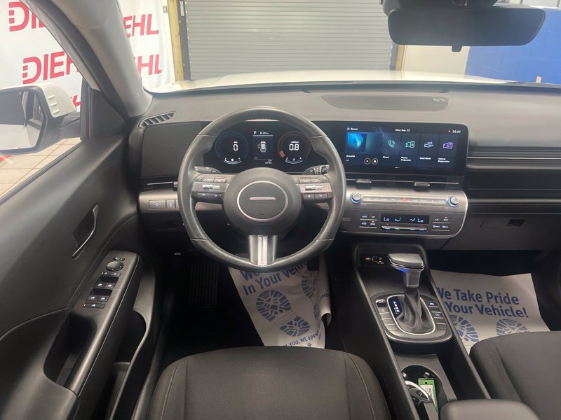 Used 2024 Hyundai Kona SEL AWD/4WD image 30