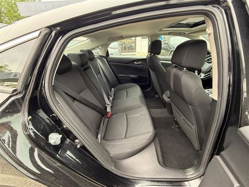 Used 2020 Honda Civic EX image 25