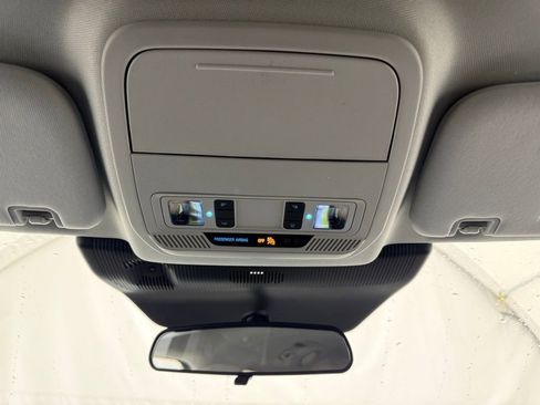 Certified 2025 Ford Explorer Active image 41