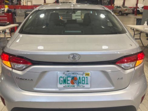 Certified 2024 Toyota Corolla LE image 41