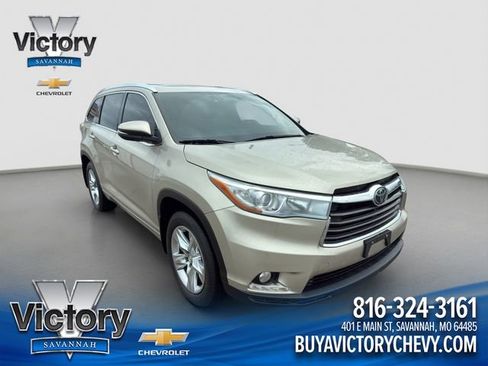 Used 2015 Toyota Highlander Limited Platinum AWD/4WD image 1