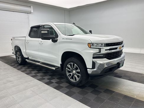 Certified 2022 Chevrolet Silverado 1500 LT AWD/4WD image 7