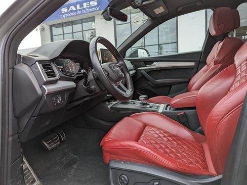 Used 2020 Audi SQ5 Premium Plus w/ Premium Plus Package image 3