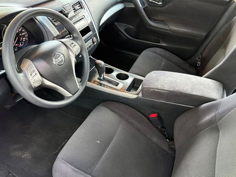Used 2013 Nissan Altima 2.5 S FWD image 12