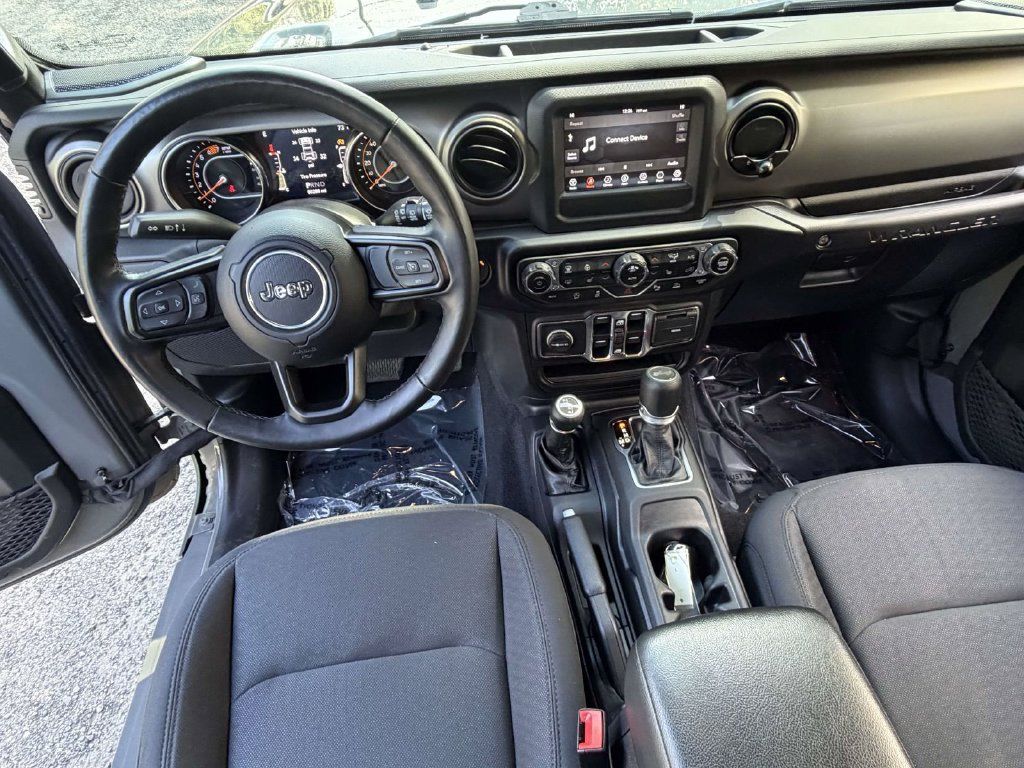 Used 2021 Jeep Wrangler Unlimited Sport AWD/4WD image 16