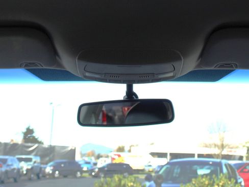 Used 2017 Ford Edge SEL w/ Equipment Group 201A image 21