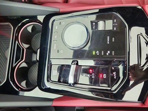 Used 2025 BMW 540i xDrive image 49