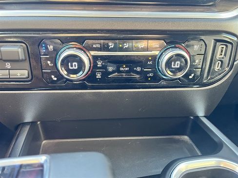 Used 2023 GMC Sierra 1500 SLT w/ SLT Convenience Package AWD/4WD image 24