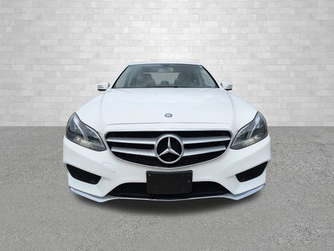 Used 2016 Mercedes-Benz E 350 4MATIC Sedan image 6