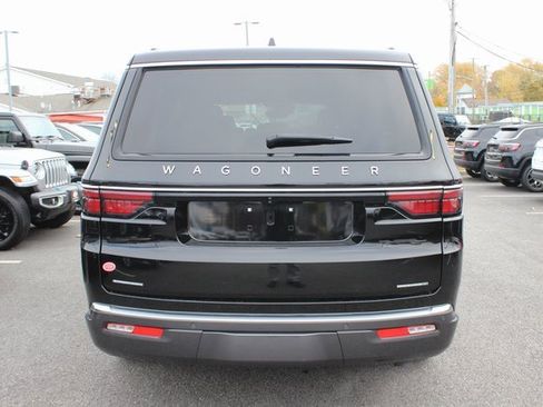 Used 2022 Jeep Wagoneer Series III image 30