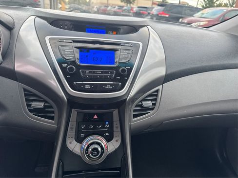 Used 2013 Hyundai Elantra GLS w/ Preferred Pkg image 25