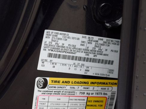 Certified 2023 Ford Expedition Limited AWD/4WD image 29
