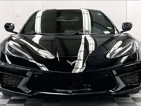 Used 2023 Chevrolet Corvette Stingray Premium Cpe w/ Battery Protection Package RWD image 4