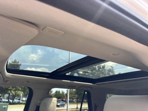 Used 2019 Ford Expedition Platinum AWD/4WD image 22