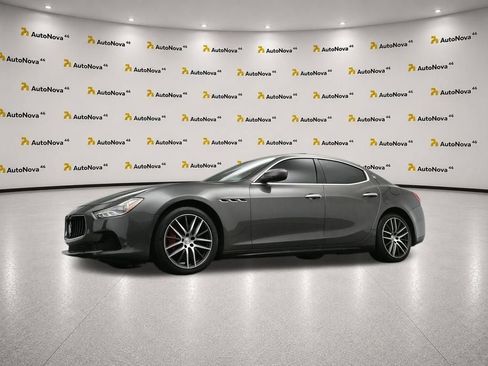 Used 2017 Maserati Ghibli RWD image 35