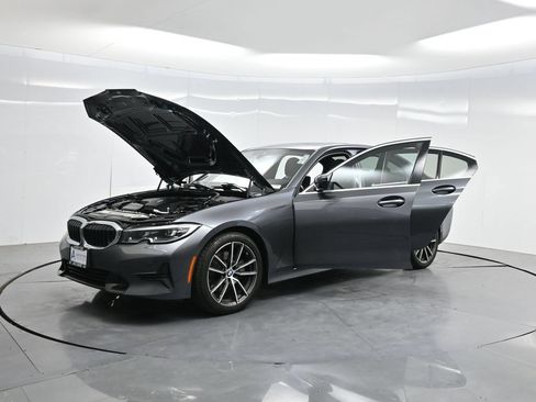 Used 2019 BMW 330i Sedan w/ Convenience Package RWD image 39