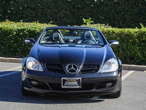 Used 2006 Mercedes-Benz SLK 350 image 2