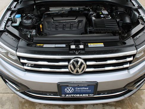 Certified 2020 Volkswagen Tiguan SEL Premium R-Line image 32