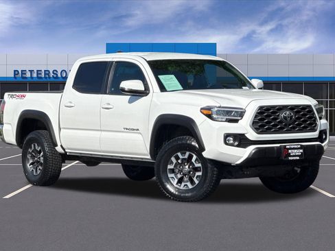 Used 2020 Toyota Tacoma TRD Off-Road AWD/4WD image 2