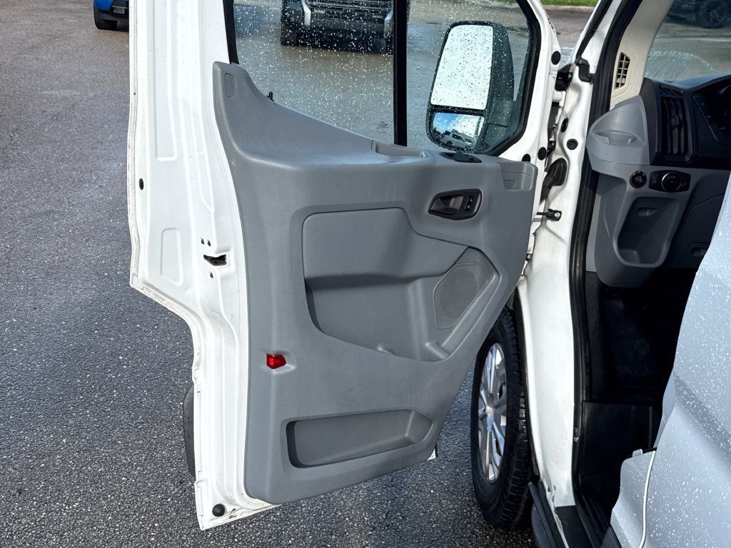 Used 2017 Ford Transit 150 148 Medium Roof RWD image 12